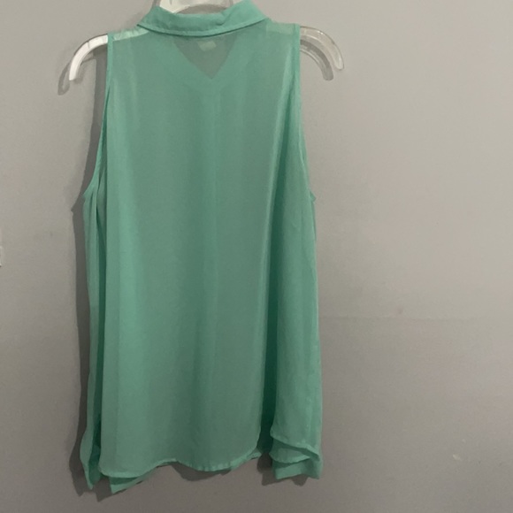 Forever 21 medium turquoise blouse - Picture 3 of 3